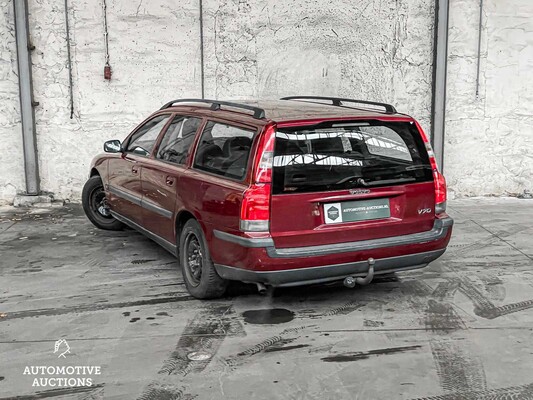 Volvo V70 2.4 Edition II 140PS 2003, 42-ZH-DT