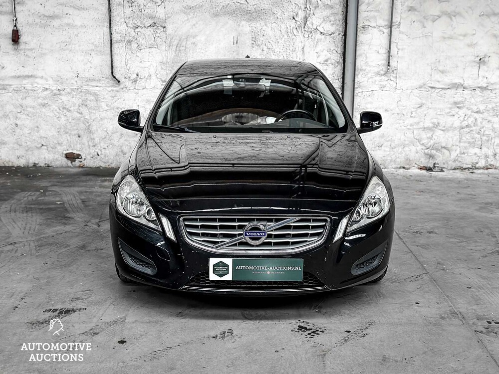 Volvo S60 1.6 T3 Kinetic 150PS 2011 -Orig. DE-, 12-SPP-6