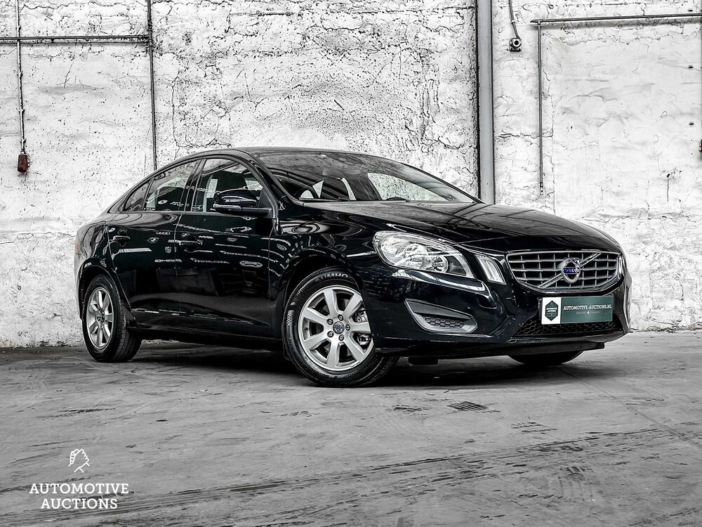 Volvo S60 1.6 T3 Kinetic 150PS 2011 -Orig. DE-, 12-SPP-6