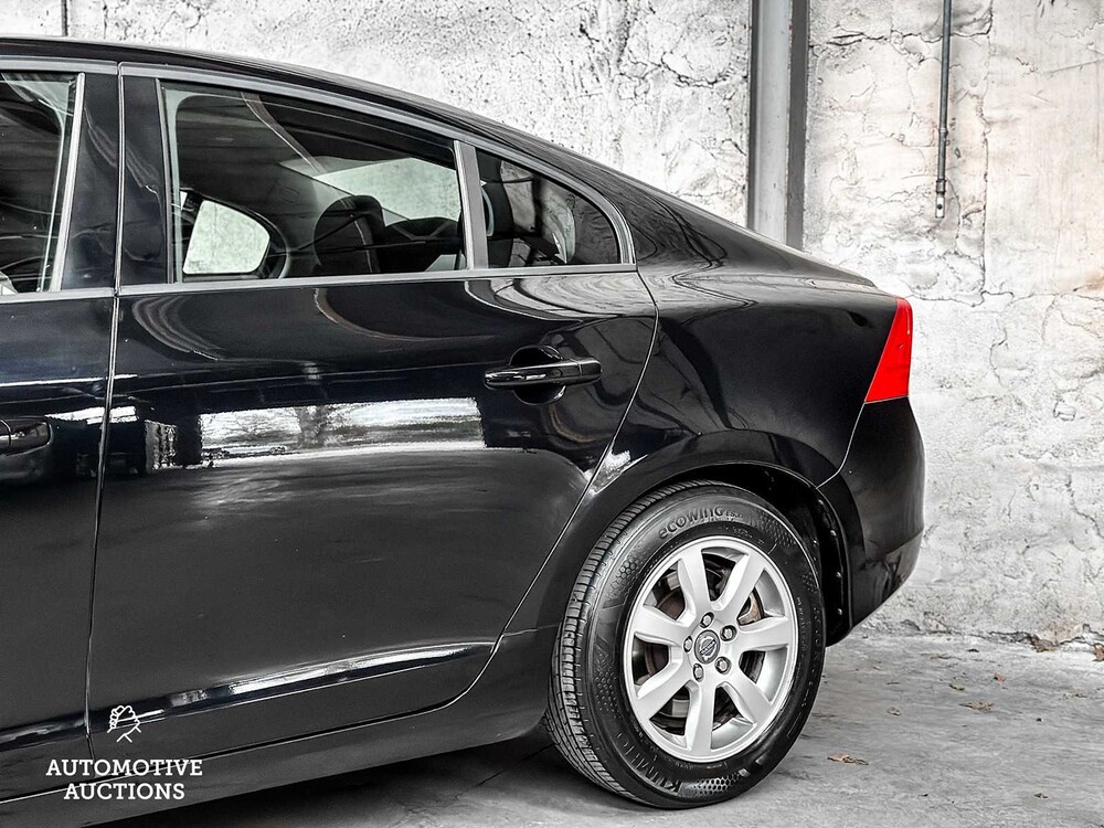 Volvo S60 1.6 T3 Kinetic 150PS 2011 -Orig. DE-, 12-SPP-6
