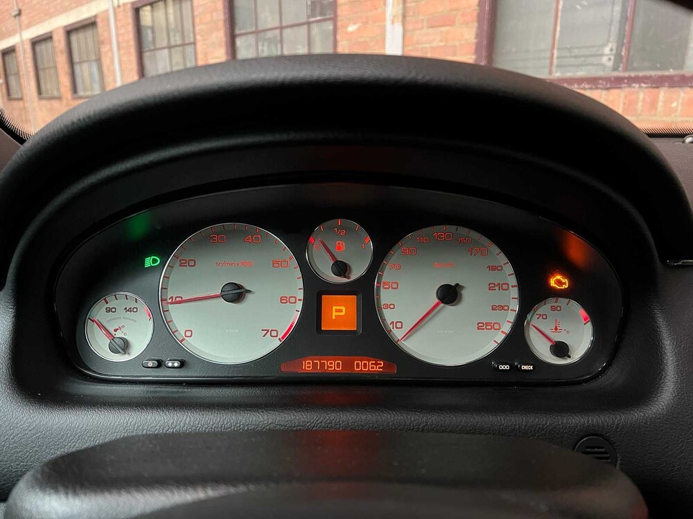 Peugeot 607 2.2-16V 158PS 2002 -Orig. NL-, 06-JZ-GB