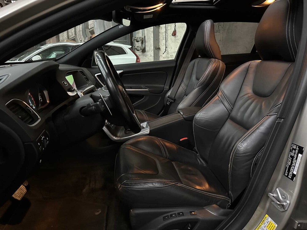 Volvo V60 2.0 T5 Ocean Race 245PS 2015 245PS 2015, N-183-LT