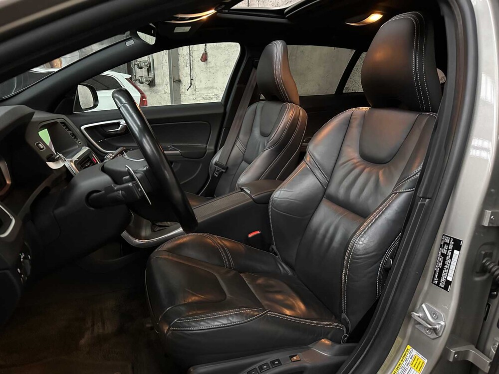 Volvo V60 2.0 T5 Ocean Race 245PS 2015 245PS 2015, N-183-LT