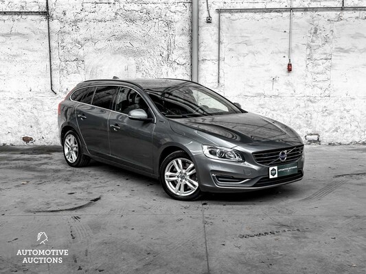 Volvo V60 2.4 D5 Twin Engine Special Edition 163PS 2015, NH-759-L