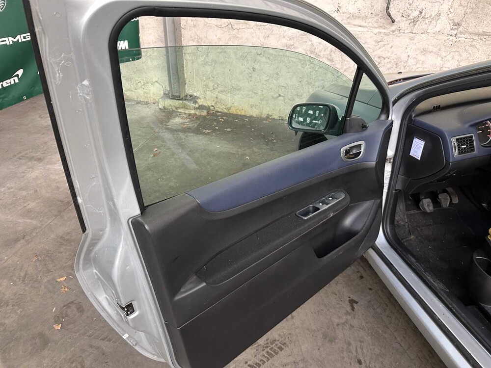 Peugeot 307 1.6-16V XS 109PS 2003 ORIG-NL, 90-LS-JT