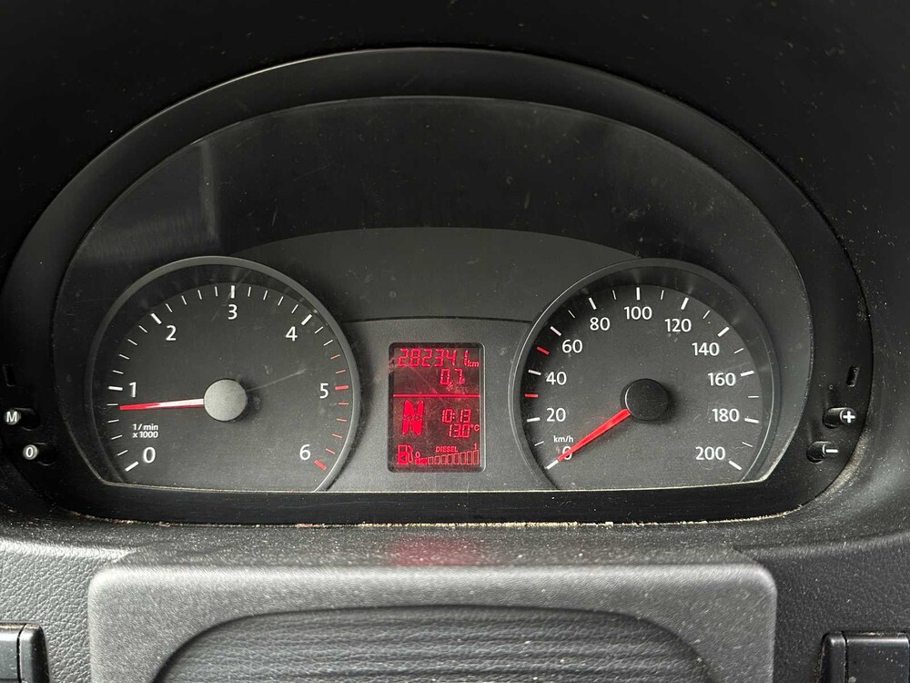 Volkswagen Crafter 46 2.5 TDI L2H3 136PS 2012, VHJ-55-X