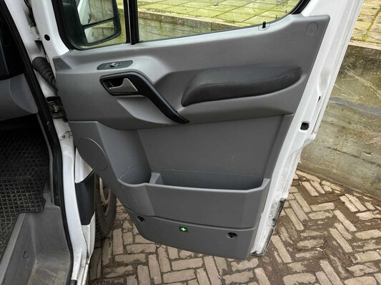 Volkswagen Crafter 46 2.5 TDI L2H3 136pk 2012, VHJ-55-X