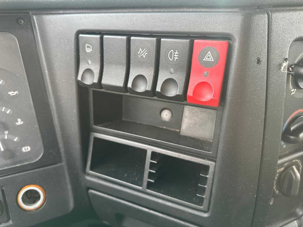 Renault HD-210 Premium 6-Zylinder (154KW) V.V Dhollandia 1500KG hydraulische Ladebordwand, BG-XJ-34