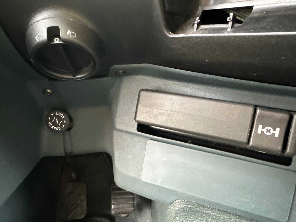 Renault HD-210 Premium 6-Zylinder (154KW) V.V Dhollandia 1500KG hydraulische Ladebordwand, BG-XJ-34