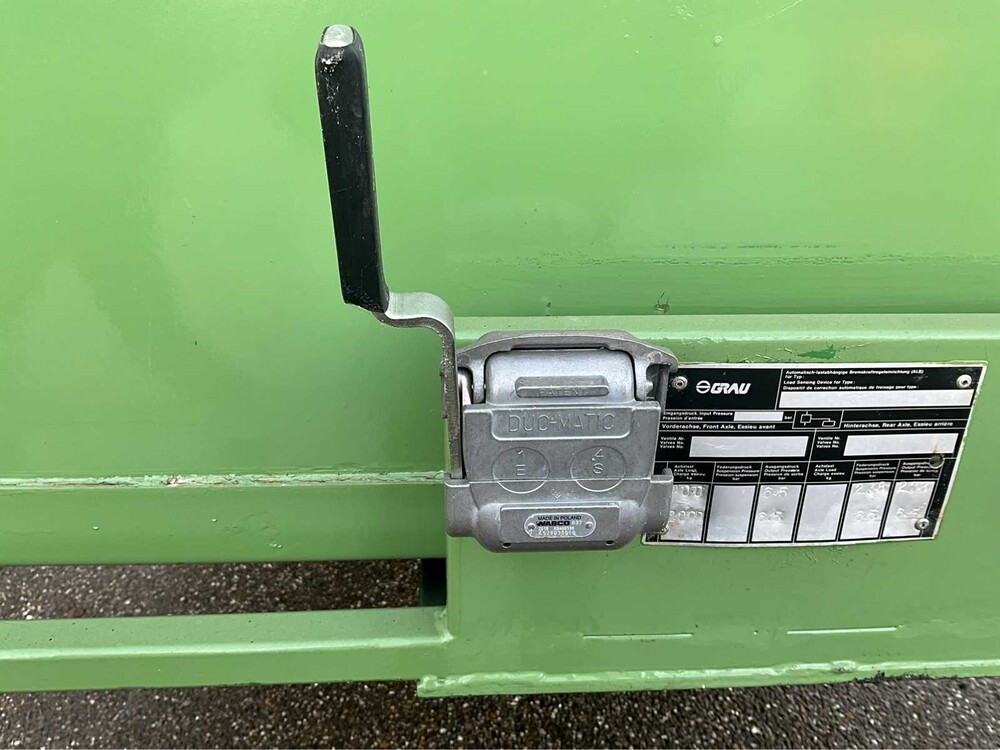 Meyvo OL55 2-Achs-Sattelauflieger BE mit einstellbarer Luftfederung und teilweise geschlossener Plane, OD-83-VD