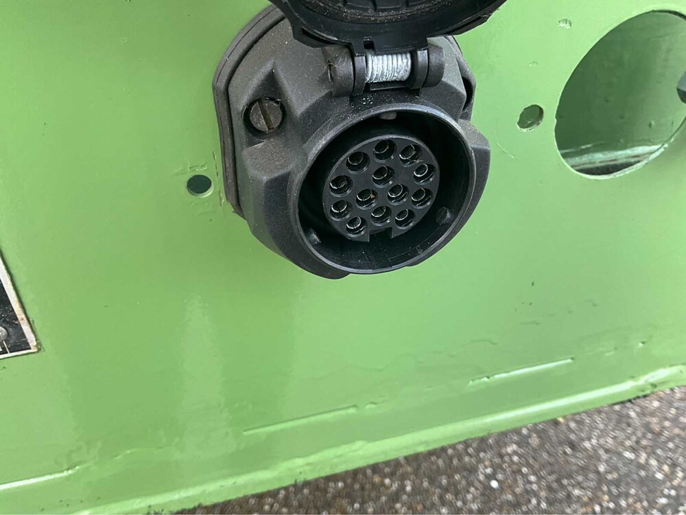 Meyvo OL55 2-Achs-Sattelauflieger BE mit einstellbarer Luftfederung und teilweise geschlossener Plane, OD-83-VD