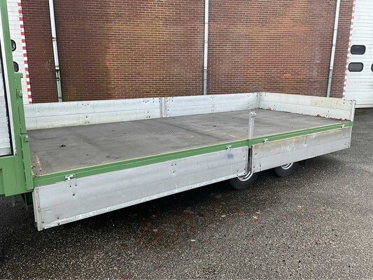 Meyvo OL55 2-axle semi-trailer BE with adjustable air suspension and partially closed tarpaulin, OD-83-VD