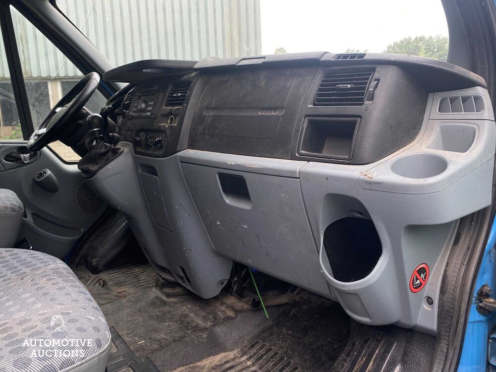 Ford Transit 140PS 2011