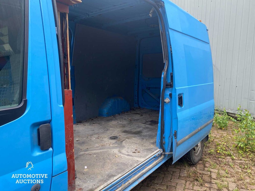 Ford Transit 140PS 2011