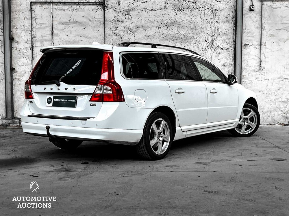 Volvo V70 2.4 D5 185PS 2008, 9-ZSK-36 -YOUNGTIMER-