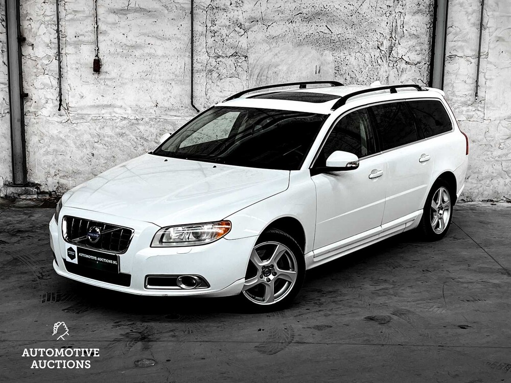 Volvo V70 2.4 D5 185PS 2008, 9-ZSK-36 -YOUNGTIMER-