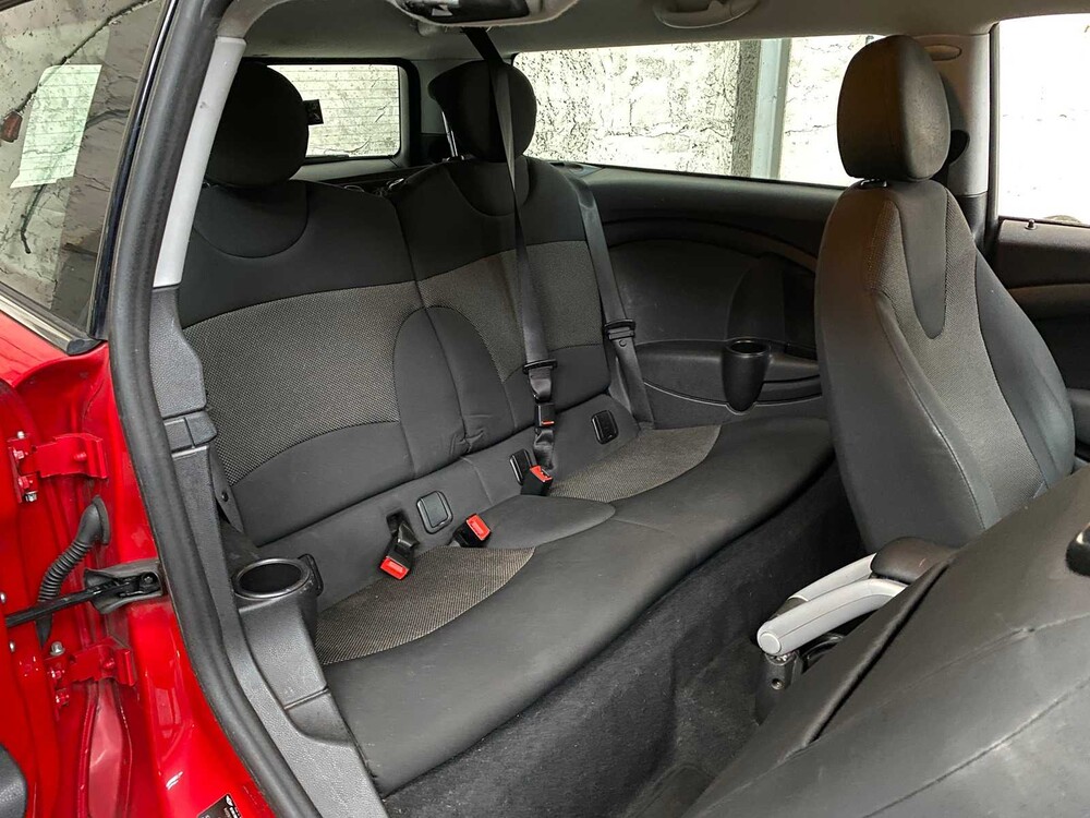  Mini Clubman 1.6 Cooper Bns Line 120PS 2010 -Orig. NL-, 10-LKN-6