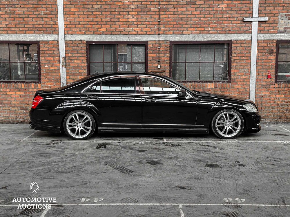 Mercedes-Benz S500 Long 5.5 V8 388hp 2006 Youngtimer 