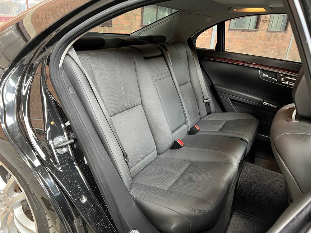 Mercedes-Benz S500 Long 5.5 V8 388hp 2006 Youngtimer 