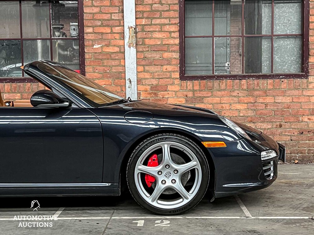 Porsche 911 997 Facelift Carrera S 3.8 Sport-Chrono 385hp Cabriolet 2010