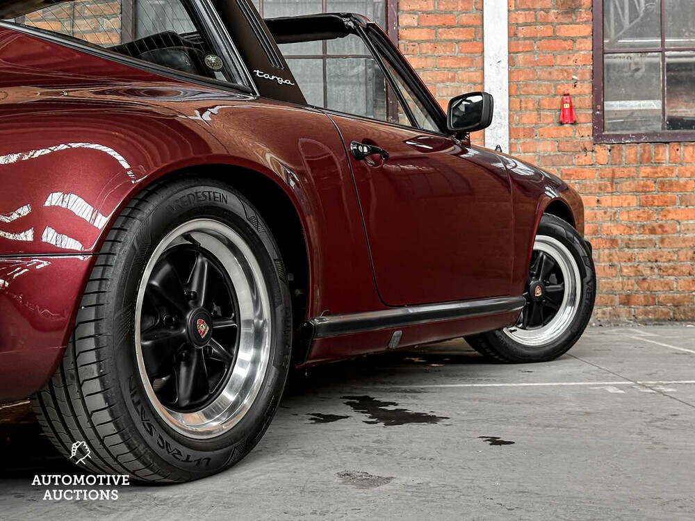 Porsche 911 Targa 3.2 231hp 1984, K-554-NB