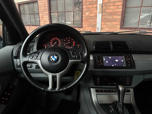 BMW X5 4.4i V8 298PS 2000 OIRG-GB, 57-GB-PX