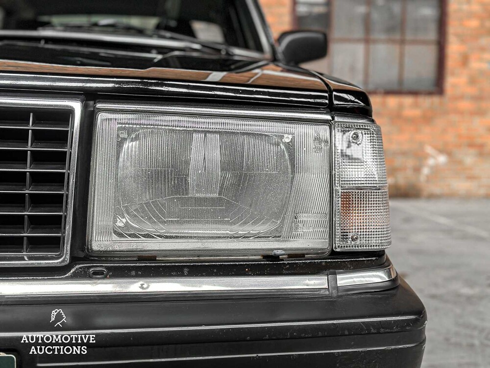 Volvo 240 2.3 GL Grand Luxe 84hp 1980, 12-XN-JT