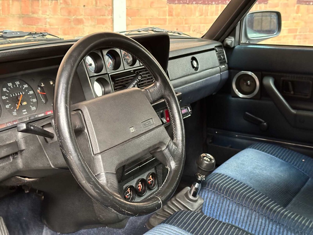 Volvo 240 2.3 GL Grand Luxe 84hp 1980, 12-XN-JT