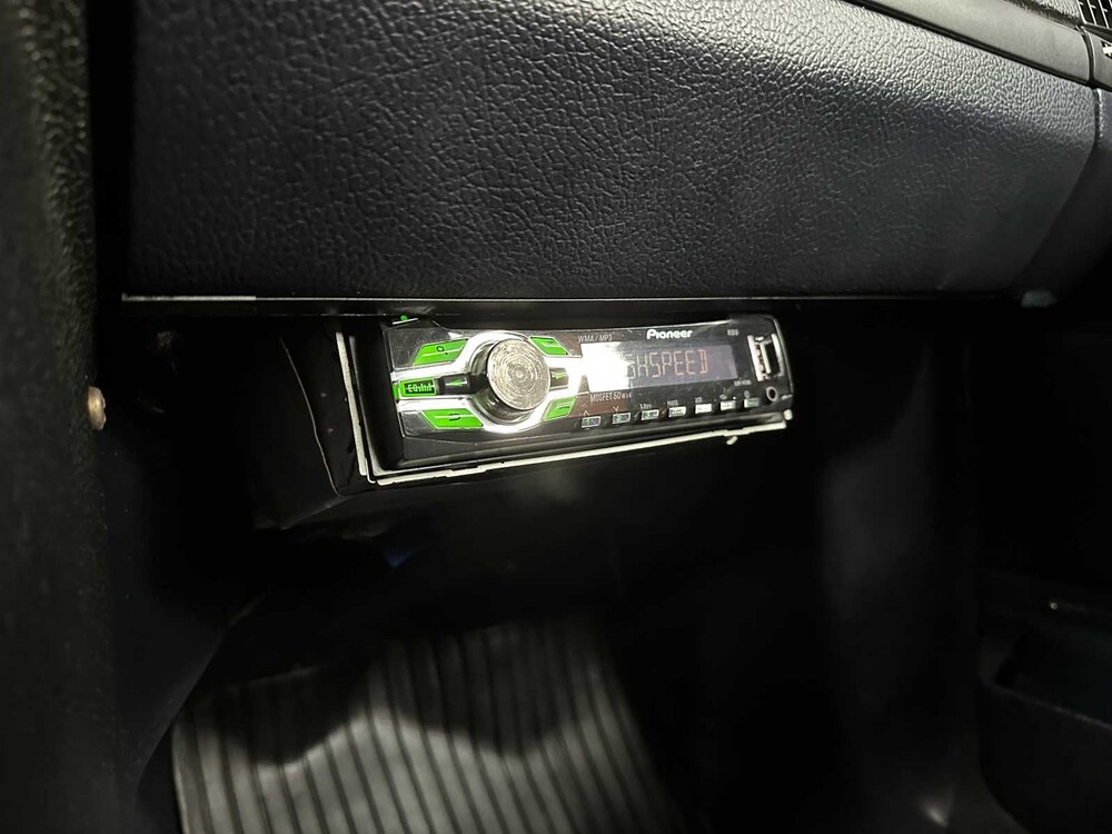 Volvo 240 2.3 GL Grand Luxe 84hp 1980, 12-XN-JT