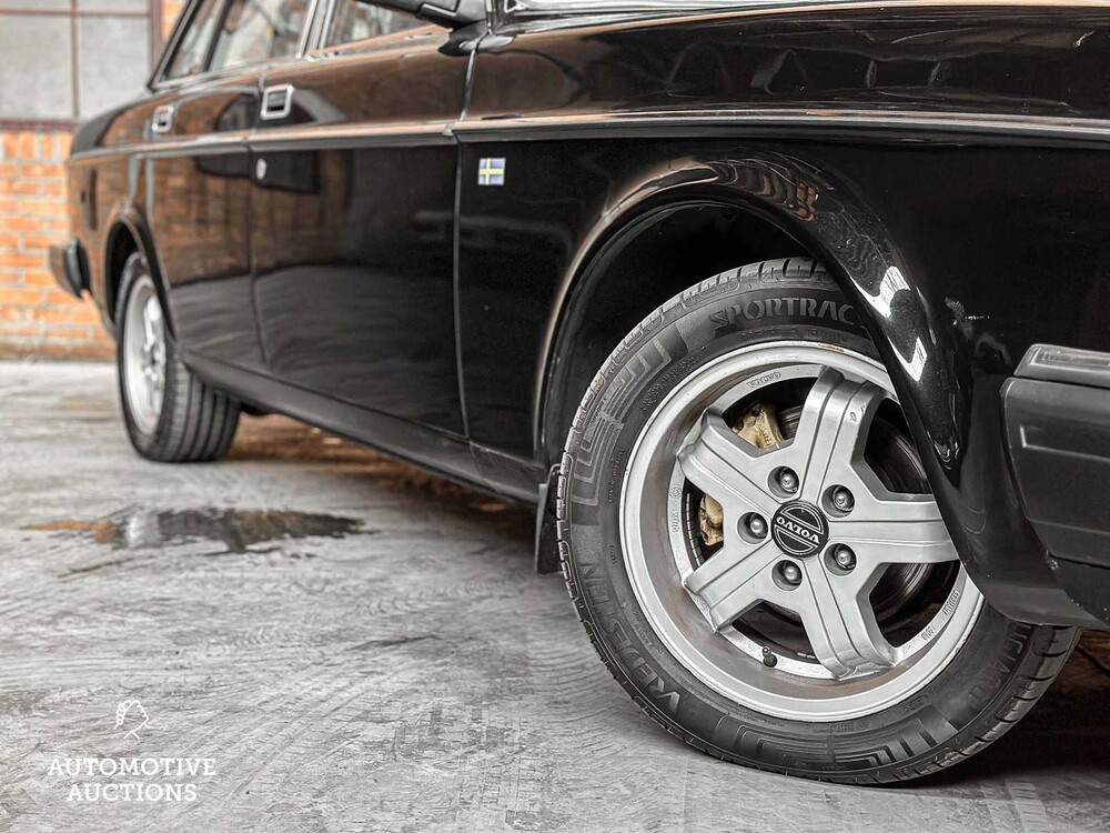 Volvo 240 2.3 GL Grand Luxe 84hp 1980, 12-XN-JT