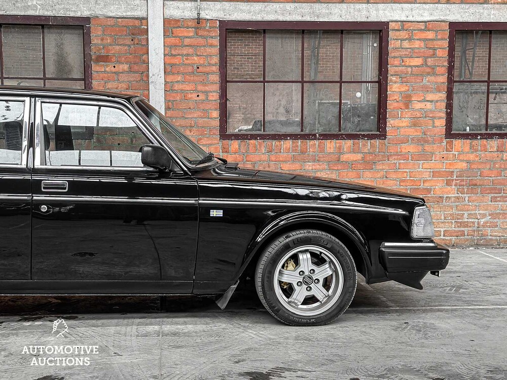 Volvo 240 2.3 GL Grand Luxe 84hp 1980, 12-XN-JT