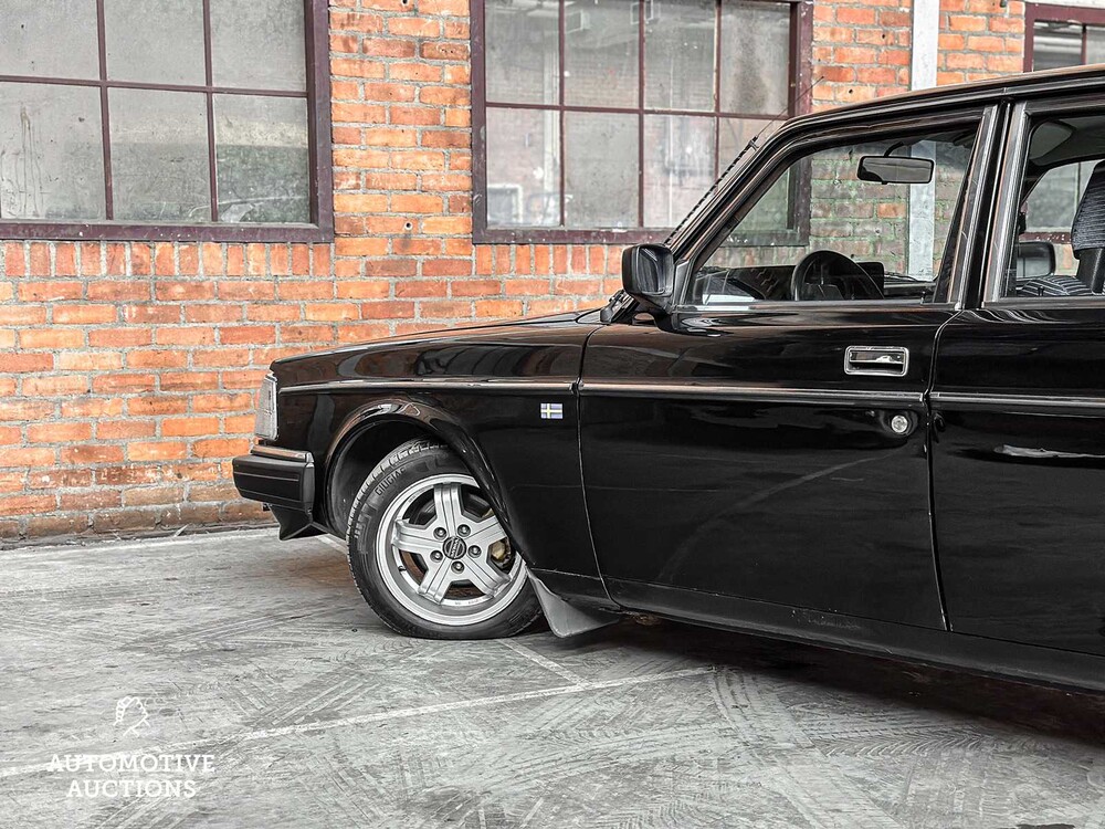 Volvo 240 2.3 GL Grand Luxe 84hp 1980, 12-XN-JT