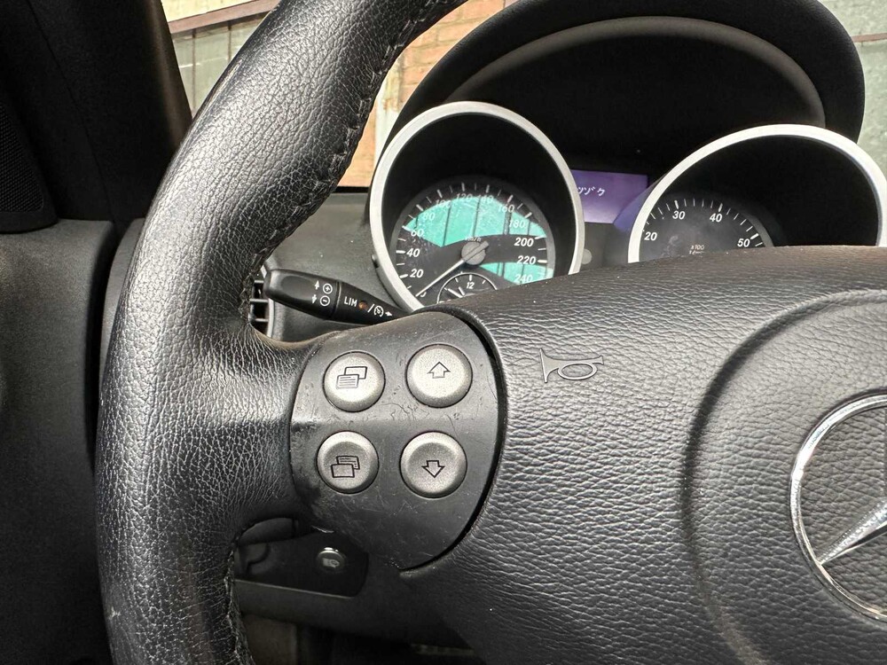 Mercedes-Benz SLK350 3.5 V6 272hp 2005 SLK-Class -Youngtimer-