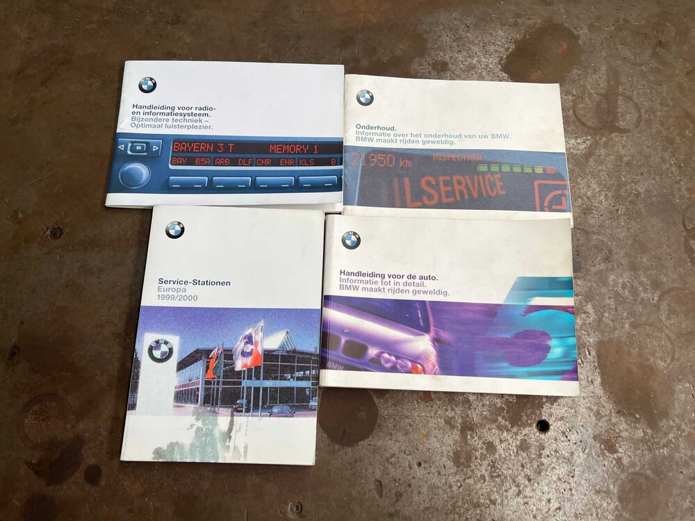 BMW 523i Touring Executive 5-series 170hp 2000, 83-FL-GH