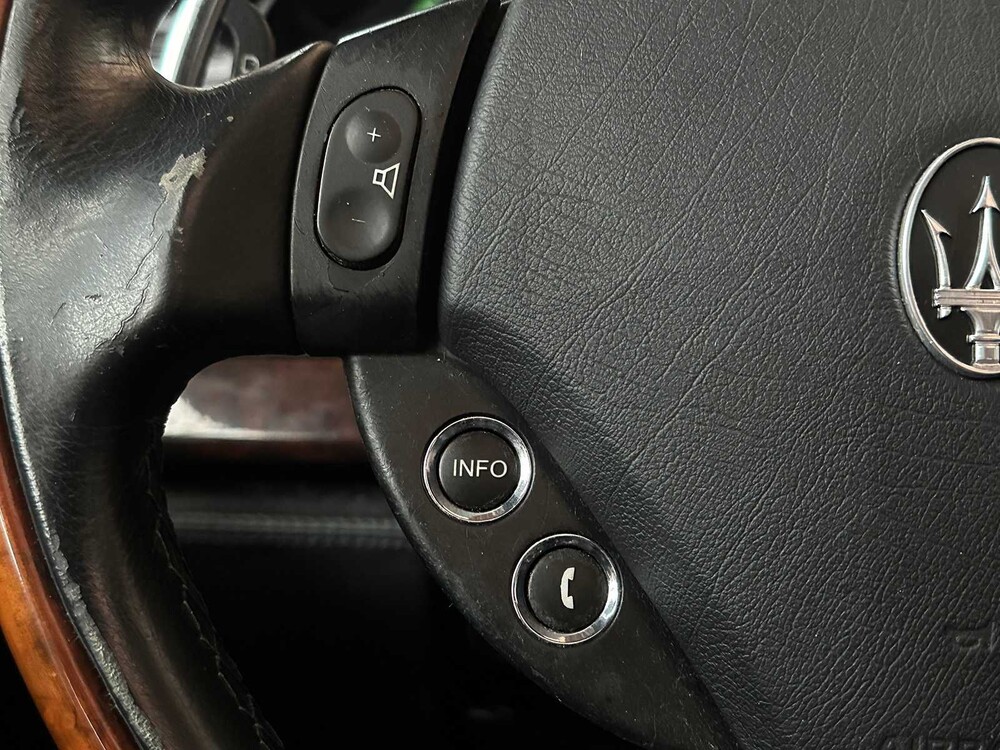 Maserati Quattroporte 4.2 V8 400Ppk ZF 2007 Youngtimer