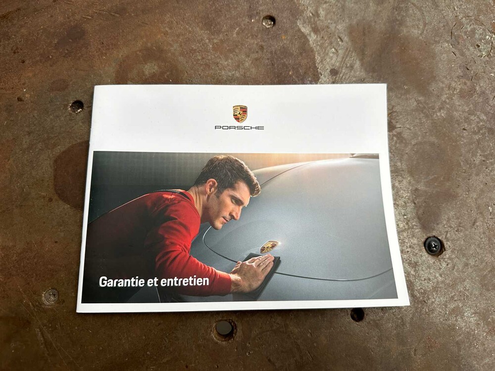 Porsche Taycan Turbo S 93 kWh 761PS 2020 Sport-Chrono