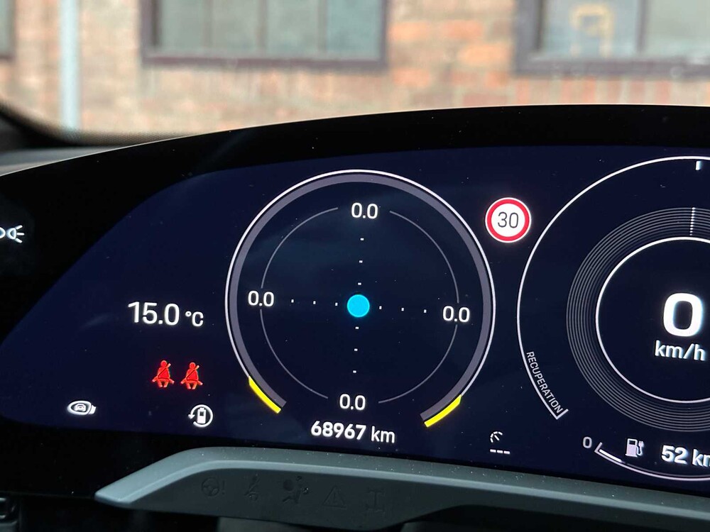 Porsche Taycan Turbo S 93 kWh 761PS 2020 Sport-Chrono