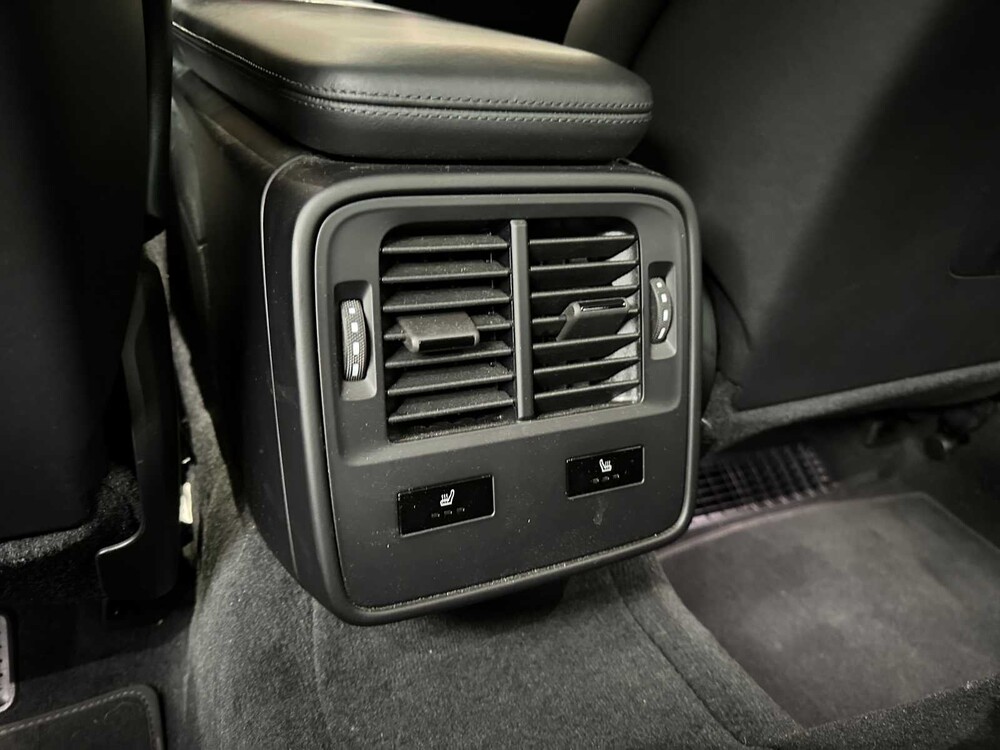 Porsche Taycan Turbo S 93 kWh 761PS 2020 Sport-Chrono