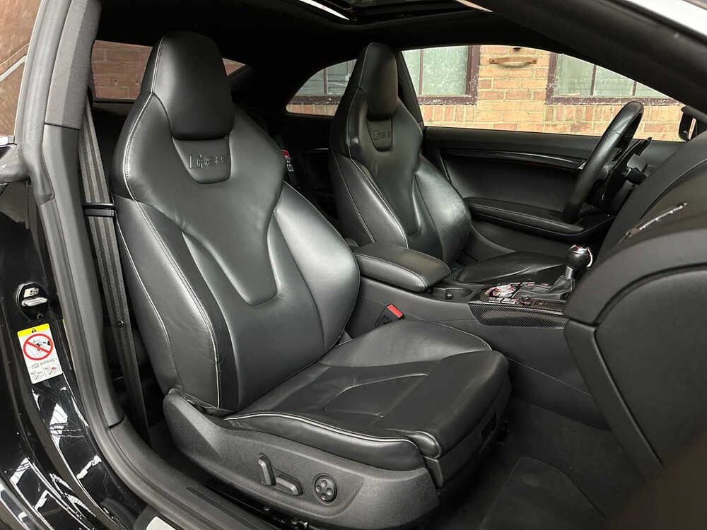 Audi RS5 Coupe 4.2 FSI V8 Quattro 450PS 2011, GN-735-R