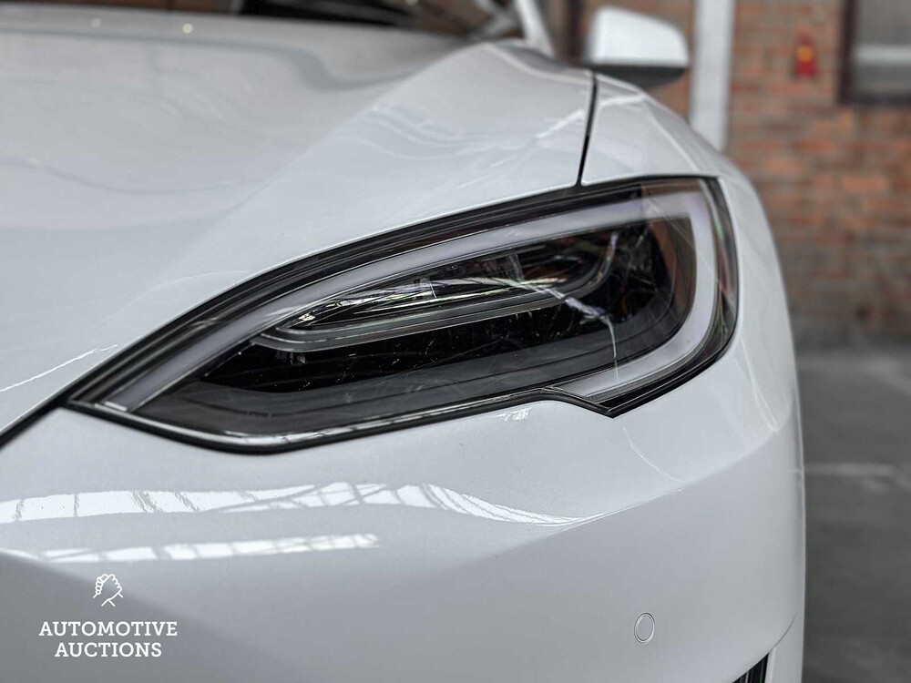 Tesla Model S 100D 417PS 2018 (Original-UK), TP-188-D