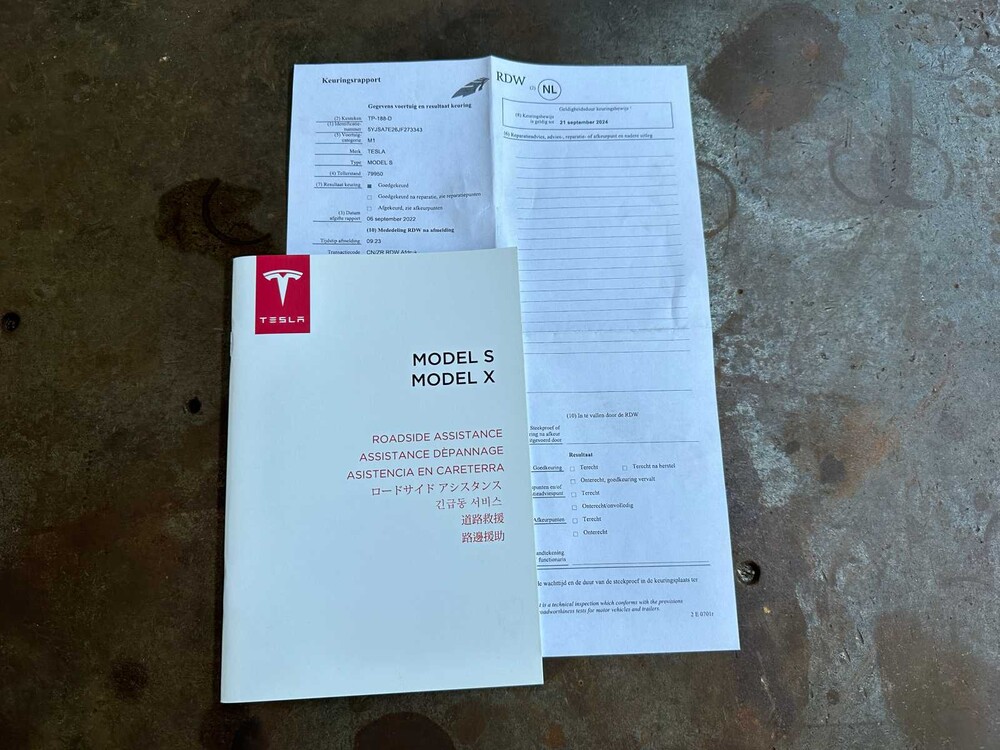 Tesla Model S 100D 417PS 2018 (Original-UK), TP-188-D