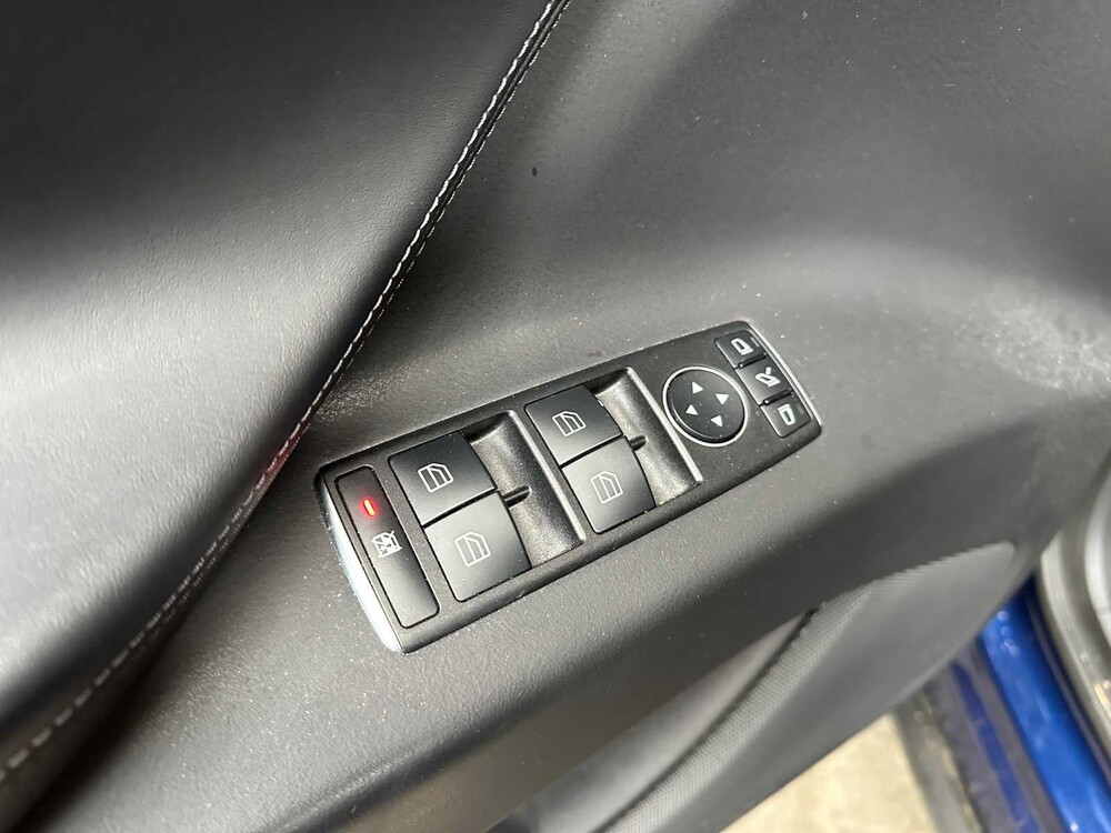 Tesla Model X 75D Basis 333PS 2018 (Original-NL), TZ-776-T