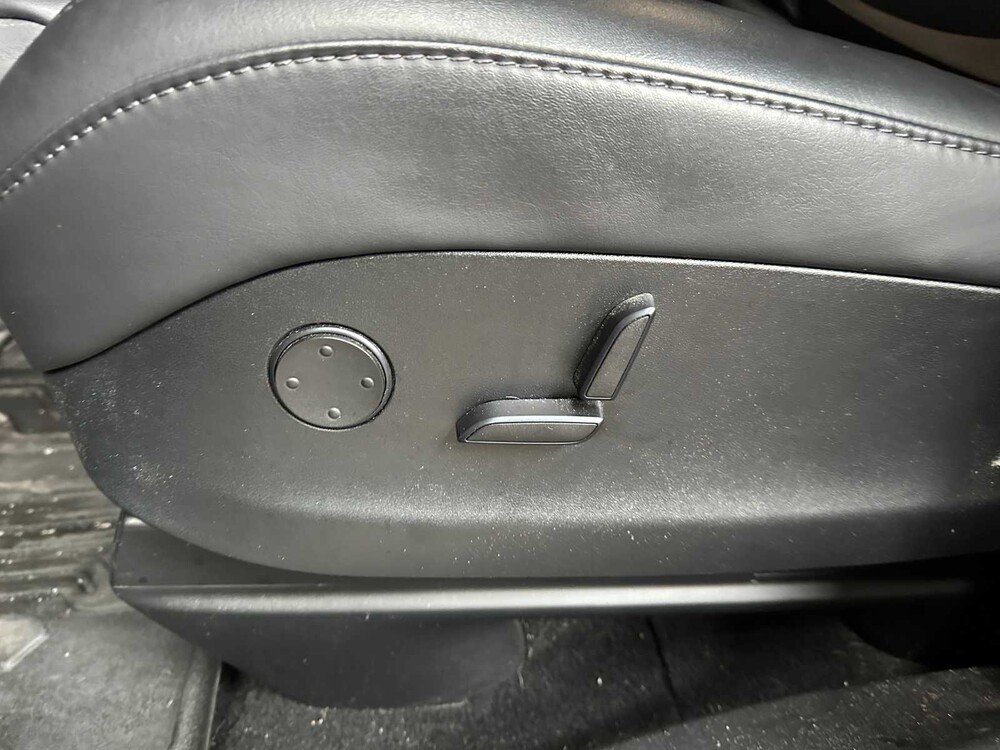 Tesla Model X 75D Basis 333PS 2018 (Original-NL), TZ-776-T