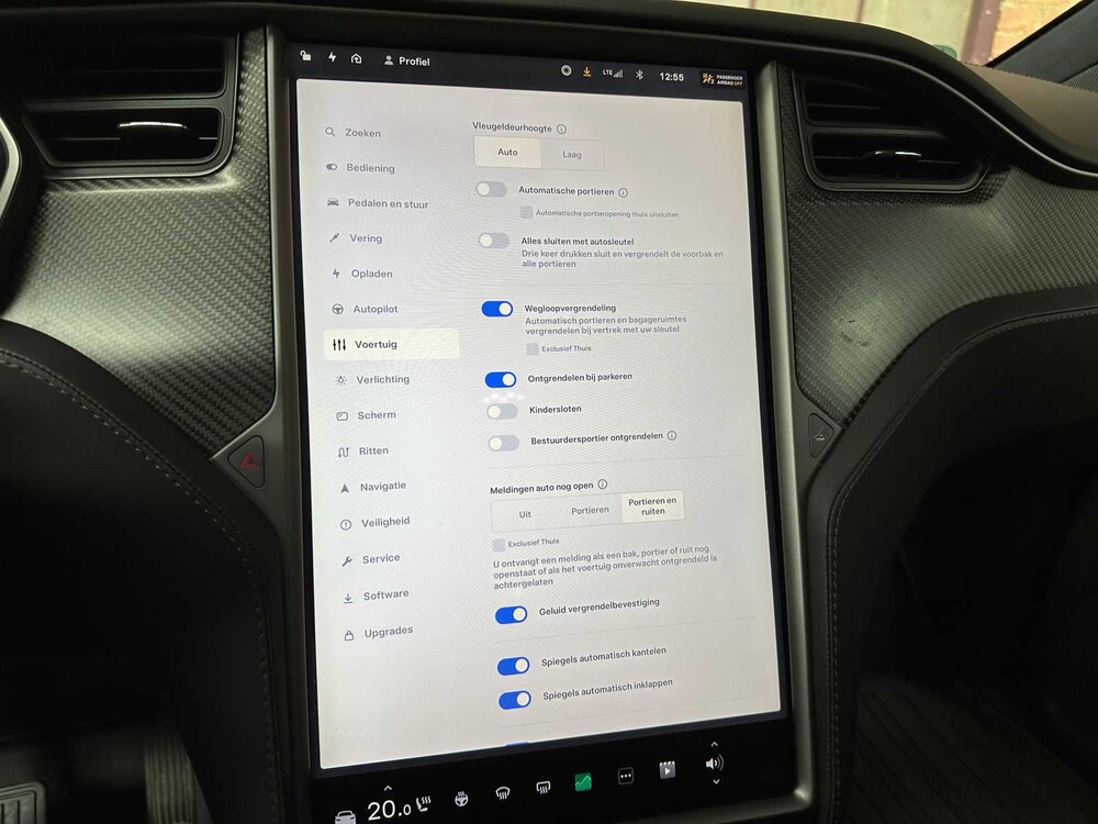 Tesla Model X 75D Basis 333PS 2018 (Original-NL), TZ-776-T