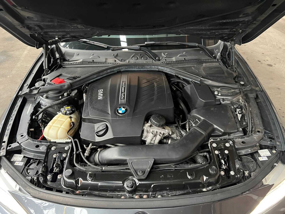 BMW 435i Coupe M-Sport 3.0 L6 306PS 2014 4er