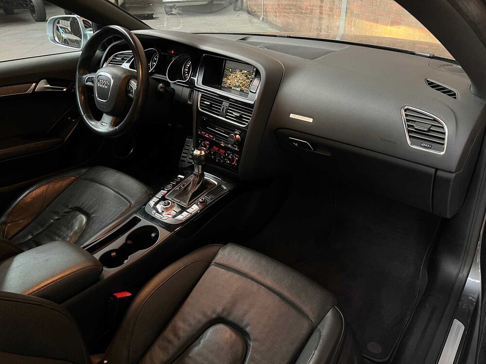 Audi RS5 4.2 FSI V8 Quattro Coupe 450PS 2011, KS-637-B