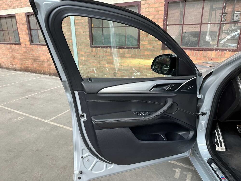 BMW X4 xDrive20i M-Sport High Executive 184PS 2018, S-283-KD