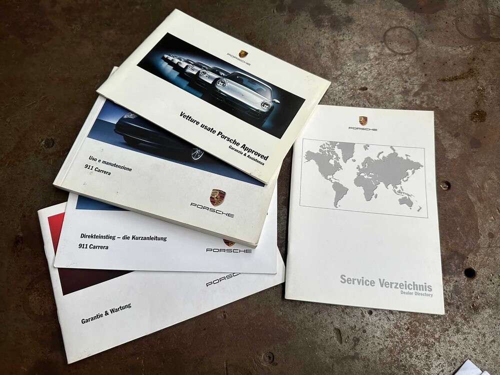 Porsche 911 Carrera 4 996 3.6 Coupé 320PS 2002, 83-TKV-4 