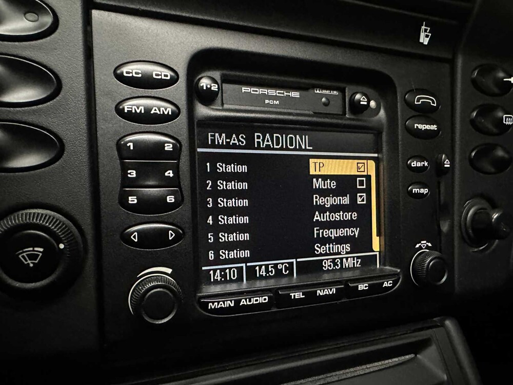 Porsche 911 Carrera 4 996 3.6 Coupé 320PS 2002, 83-TKV-4 