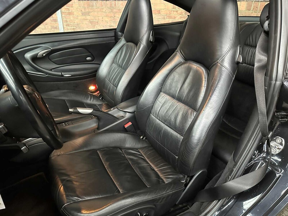 Porsche 911 Carrera 4 996 3.6 Coupé 320PS 2002, 83-TKV-4 